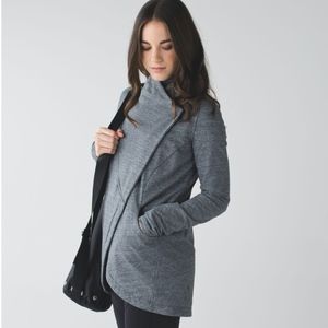 Lululemon That's A Wrap heather gray size 8